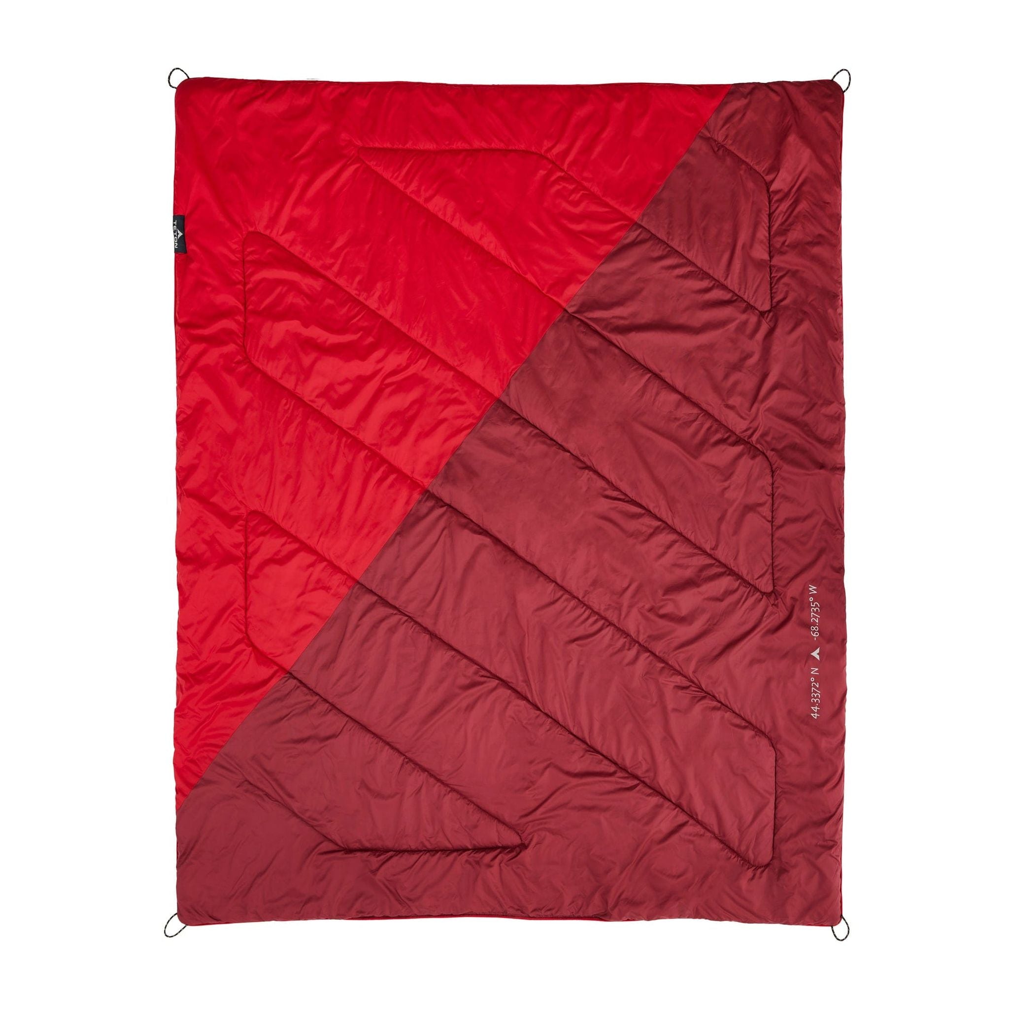 Teton Sports Acadia Outdoor Camp Blanket in Ruby/Garnet