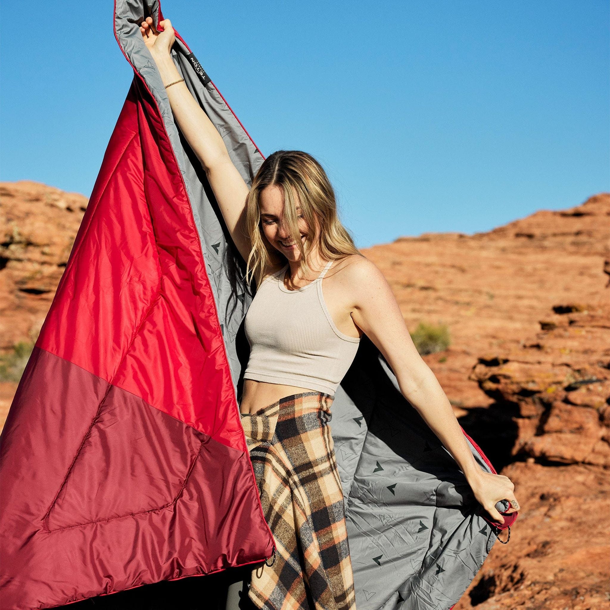 Teton Highline Camp Blanket in Ruby/Garnet