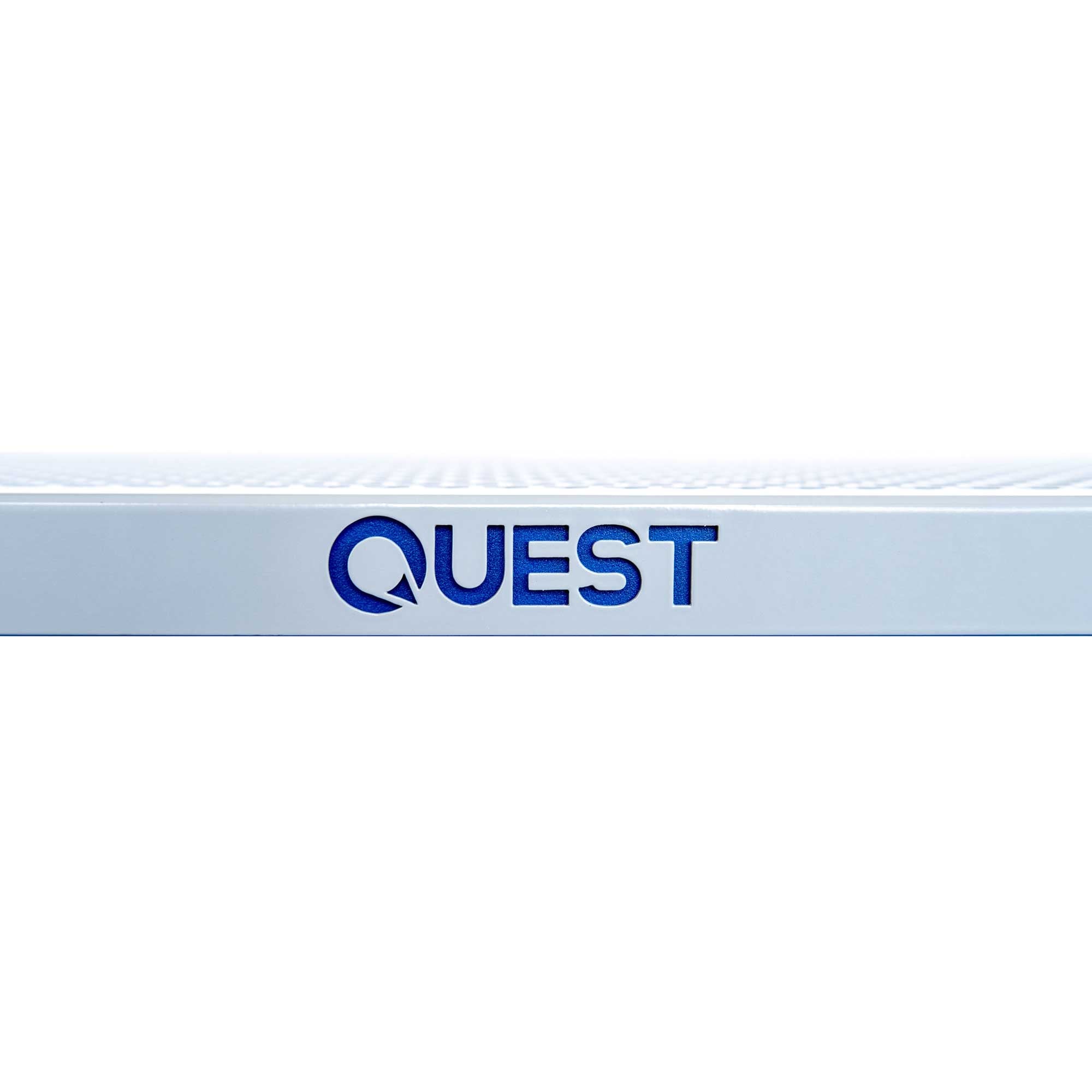 Quest Outdoors Razor Table 90